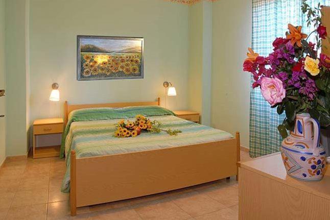 Agriturismo Nardini Villa Rodi Garganico Habitación foto