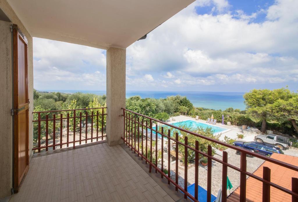 Agriturismo Nardini Villa Rodi Garganico Habitación foto